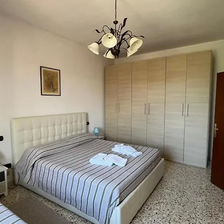 La Casina Nel Borgo דירה