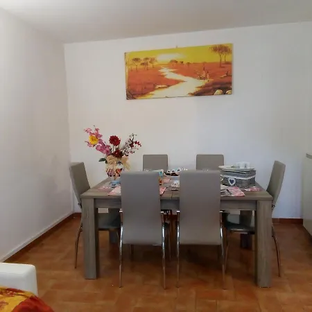 La Casina Nel Borgo Cetona